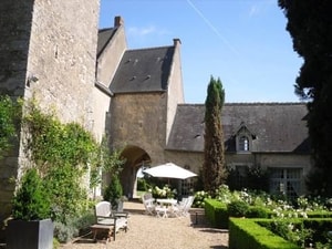 S1. Hôtel La Petite Maison du FEUILLET